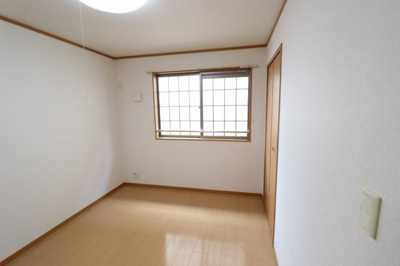 【洋室】 | ライン・テラ