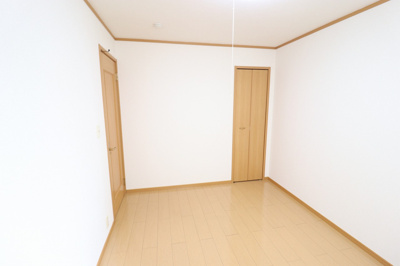 【洋室】 | ライン・テラ