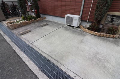 【駐車場】 | ライン・テラ