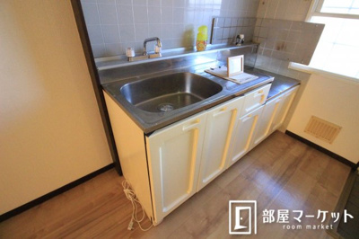 【キッチン】 | サンパーソン２１　Ｂ | 同型タイプ