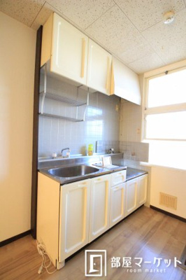 【キッチン】 | サンパーソン２１　Ｂ | 同型タイプ