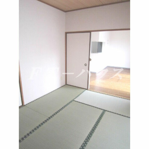 薬園台ガーデンヒルズの和室