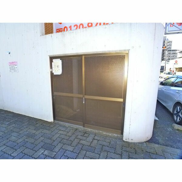 薬園台ガーデンヒルズのエントランス