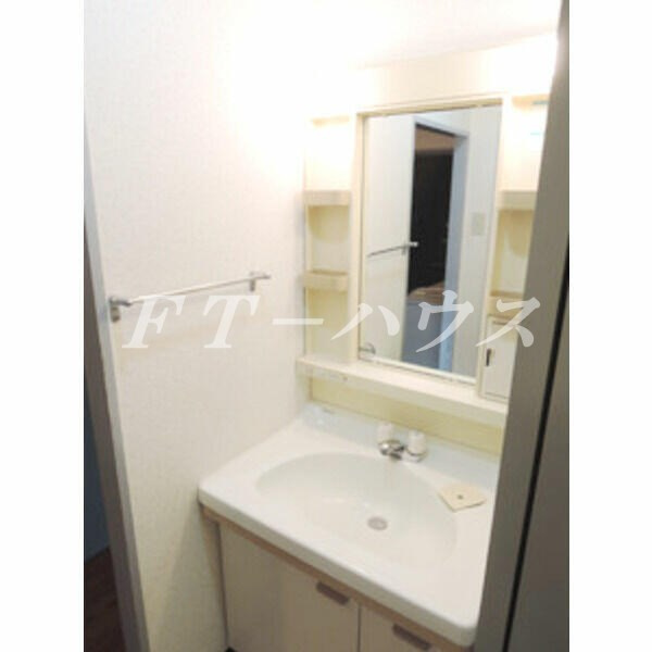 薬園台ガーデンヒルズの洗面所