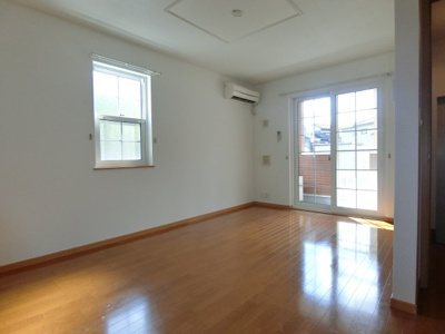 【居間・リビング】 | エッセ・ウーナ