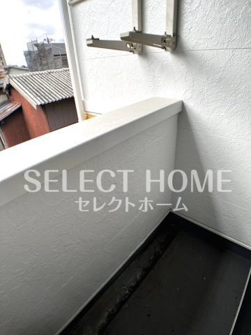 【バルコニー】 | エルピーノ | お洗濯にも便利なバルコニー付き