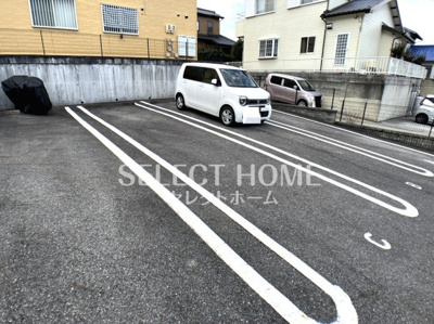 【駐車場】 | エルピーノ | 駐車場があります