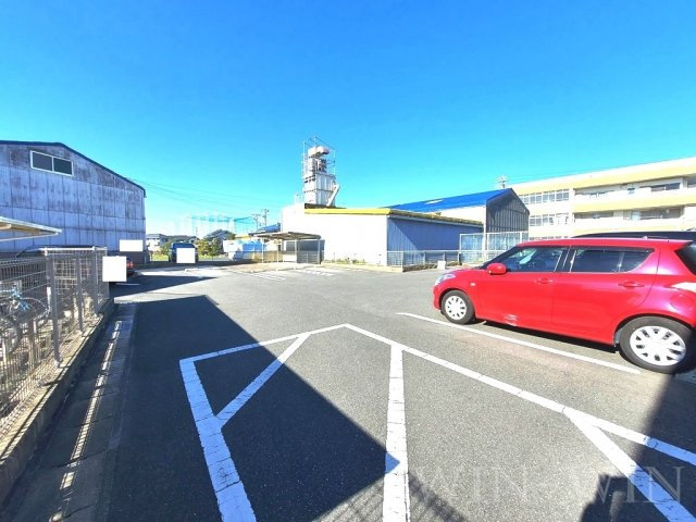 Abundanceの駐車場