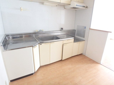 【キッチン】 | グロリオーサ甲東 | キッチンでお料理をお楽しみください