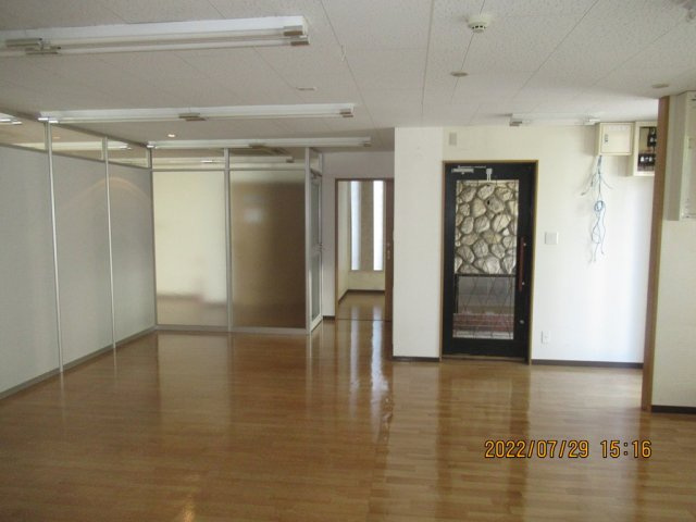 西町ビルの内装