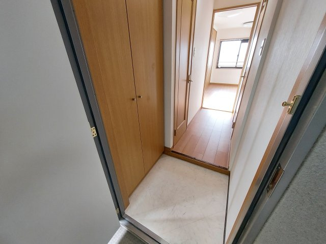 グレイス西山台の玄関|同物件イメージ