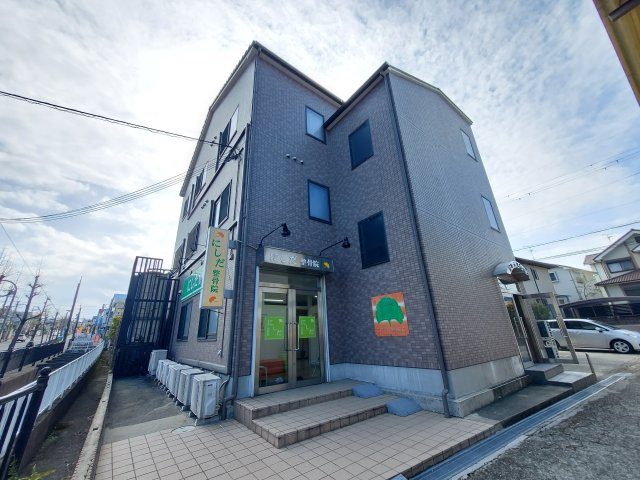 グレイス西山台の外観