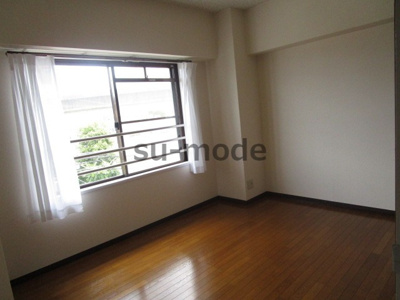 【寝室】 | メゾンプルミエール