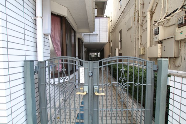 【エントランス】