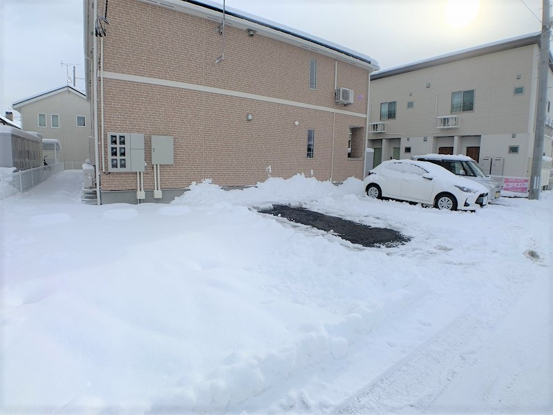 グラース・ドゥ・シエルNの駐車場