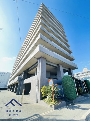 アンピール空港南の外観