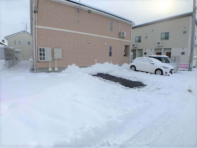 グラース・ドゥ・シエルNの駐車場