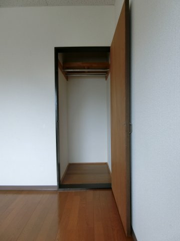 メゾンパティオCの収納|205の写真