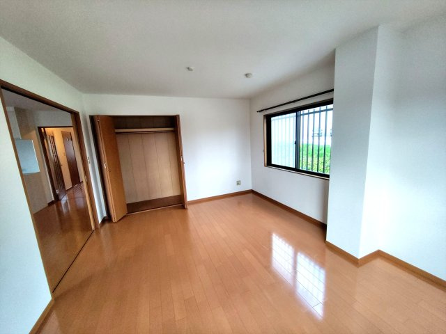 コンチェルト御薗宇の洋室