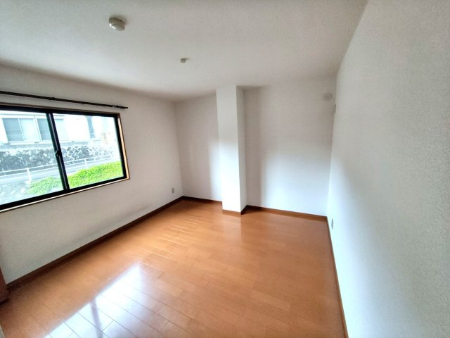 コンチェルト御薗宇の洋室