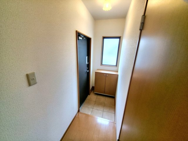 コンチェルト御薗宇の玄関