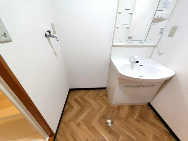 コンチェルト御薗宇の玄関