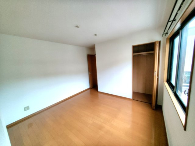 コンチェルト御薗宇の洋室