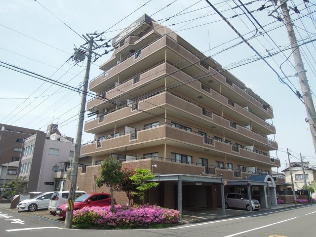 信開ガーデンコート城東の外観