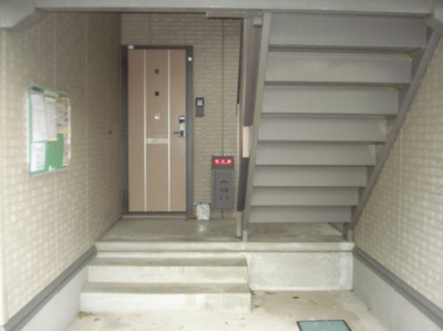 【エントランス】 | マイホーム星ノ浦B | 落ち着いたエントランスです