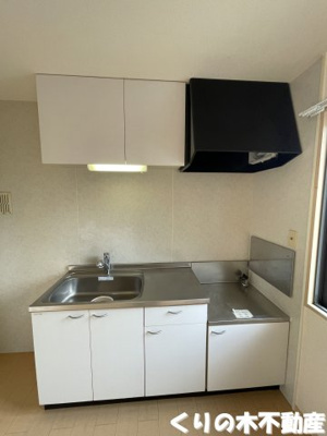 【キッチン】 | マイホーム星ノ浦B | コンパクトなキッチンで掃除もラクラク