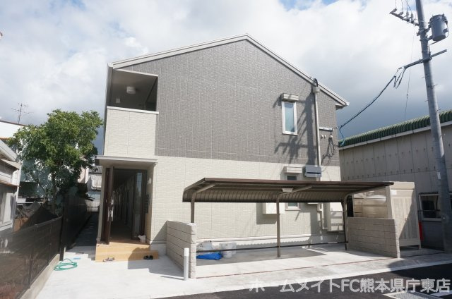 熊本市南区近見８丁目のアパートの外観