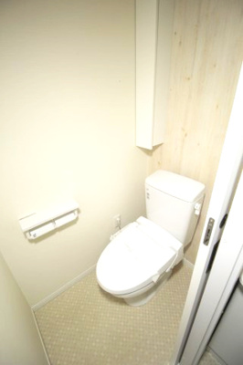 【トイレ】 | AQUE14 | もちろん温水洗浄便座です♪