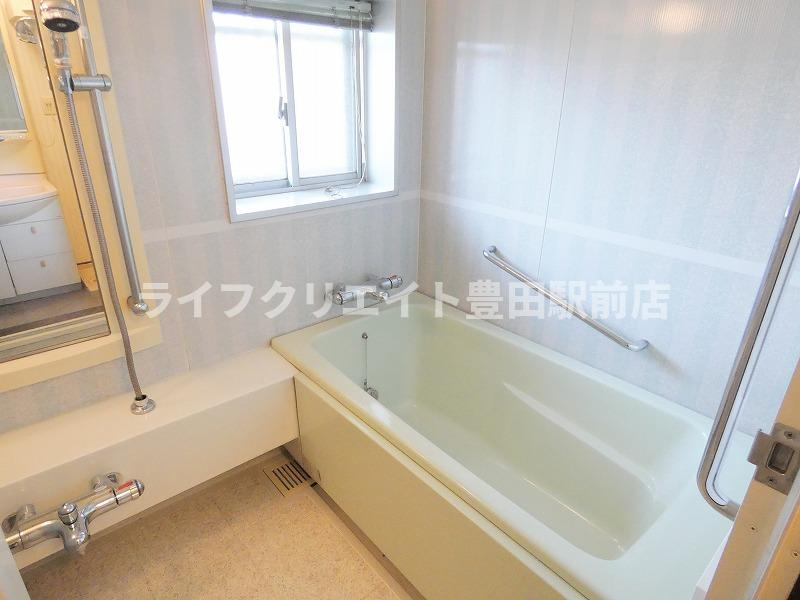 プライム伊藤の浴室