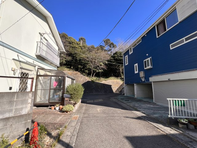 海徒歩10分！容積率200％の土地の周辺|前面道路