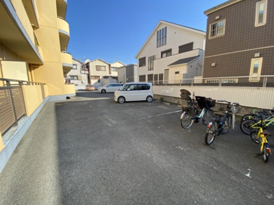 【駐車場】 | シプレハイツ