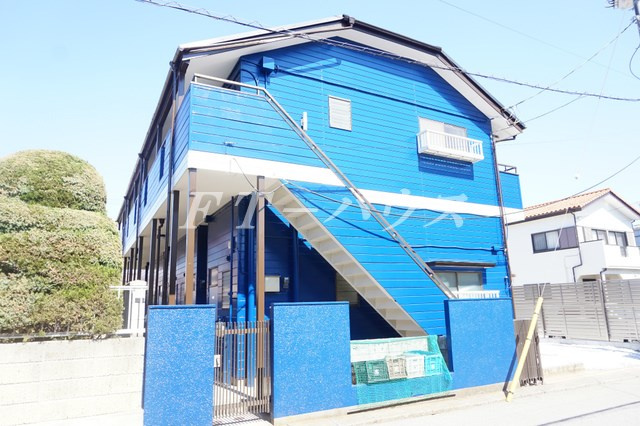 キャスル本郷のエントランス