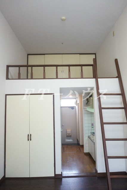 キャスル本郷の寝室