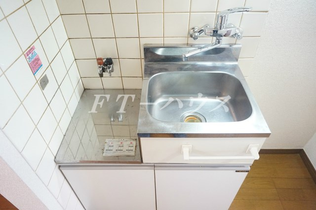 キャスル本郷のキッチン