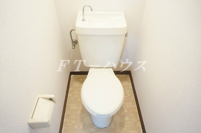 キャスル本郷のトイレ