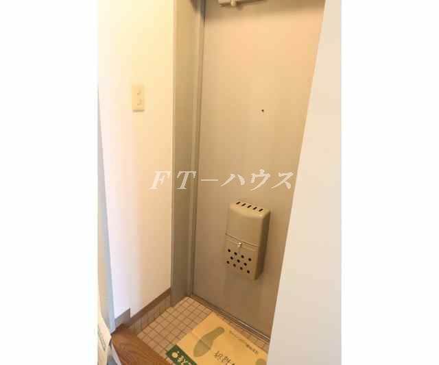 エムズ東船橋の玄関