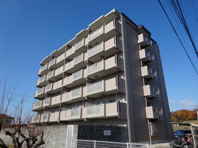 アルシモンテ滝谷の外観