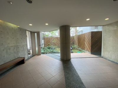 【ロビー】 | フロンツォーネ