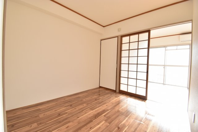 絢野ビルの子供部屋