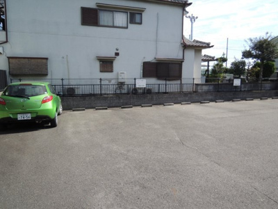 【駐車場】 | ハイツデガジェ
