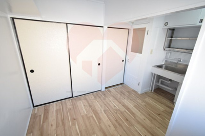 【居間・リビング】 | ビレッジハウス葛ノ葉8号棟