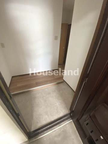 コーポ奥出の玄関|明るい玄関です