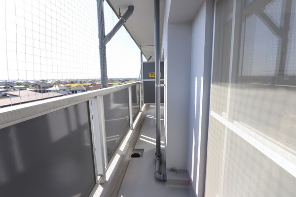 ビレッジハウス筑後1号棟のバルコニー|ビレッジハウスの同一物件・同一タイプの間取りの写真です