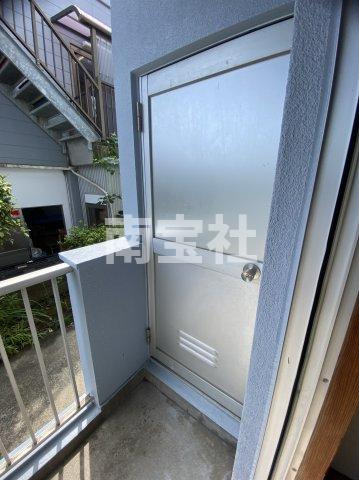 【バルコニー】