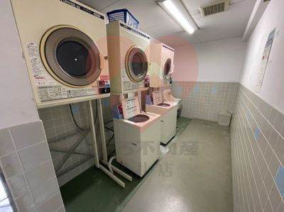  | 泉ヶ丘アイビースクエア