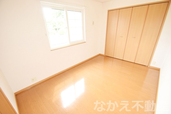 【寝室】 | 使い勝手のいい寝室です